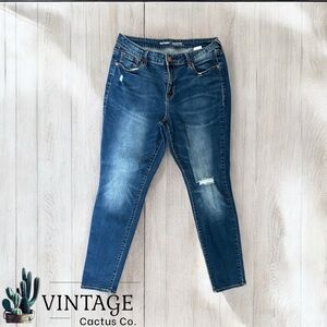 Old Navy Mid-Rise Distressed Women’s Skinny Jeans
